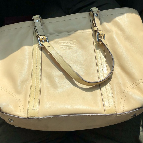 Coach Handbags - COACH purse in cream